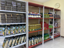 فرع مدينة الصدر : تجهيز محلات الشاكري الخيرية بالمواد الغذائية
